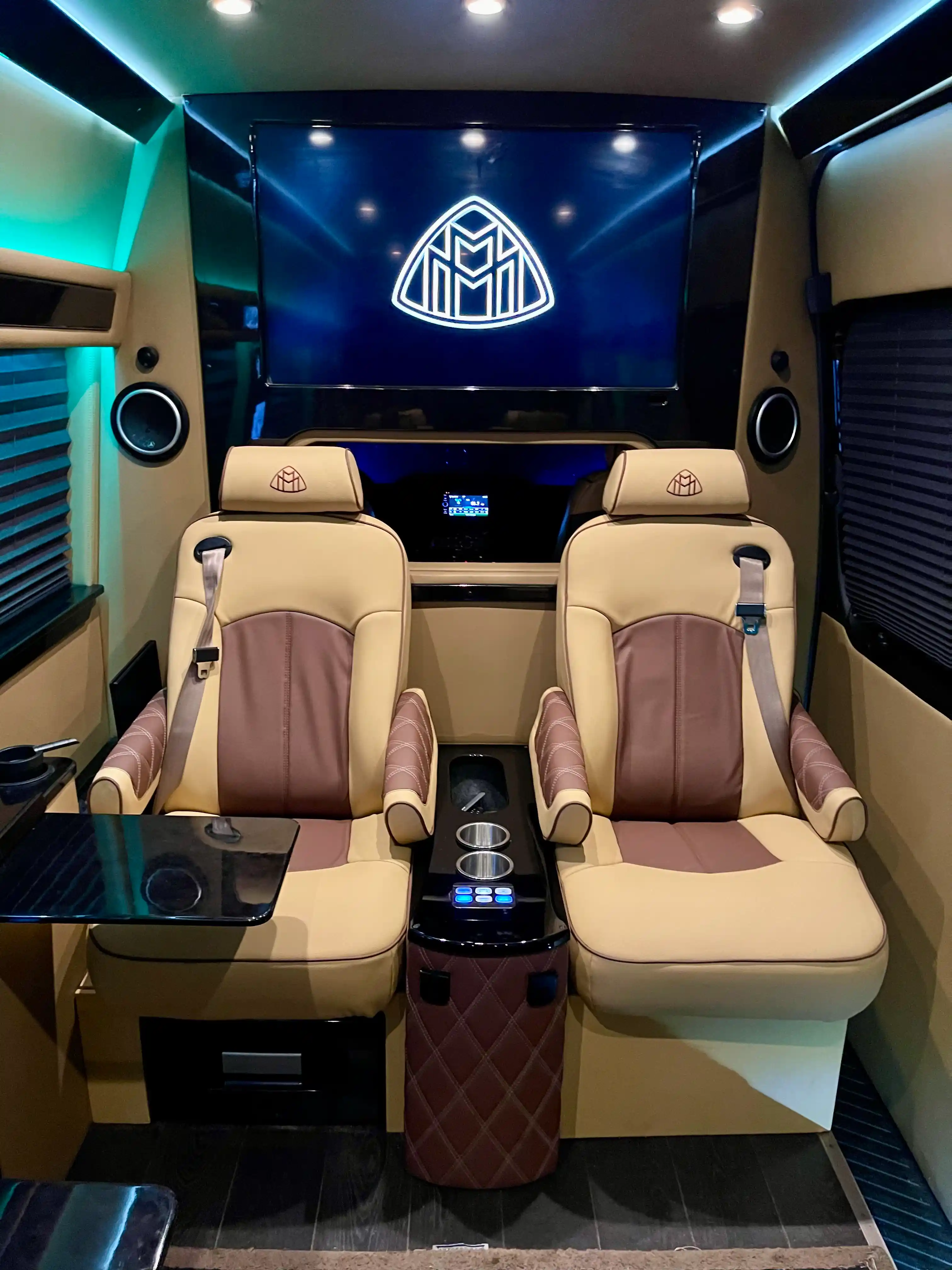 Maybach Sprinter - Image 6