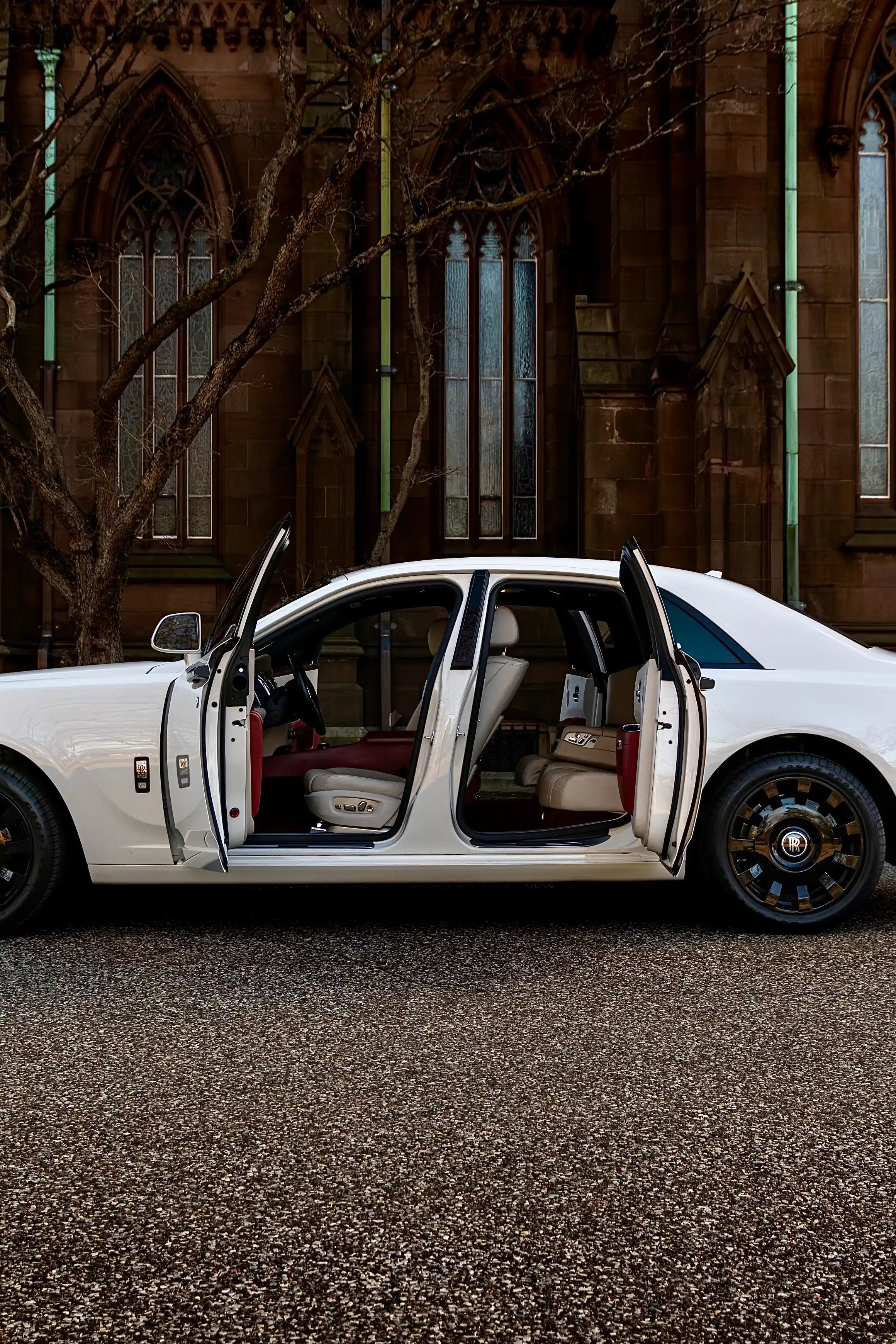Rolls Royce - Image 8